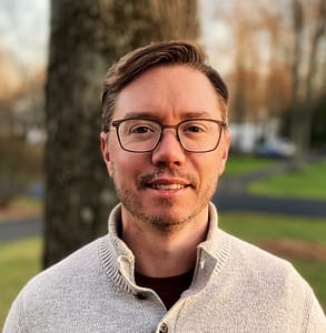 headshot of Steven Bowles