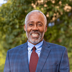 headshot of Ken McClellan